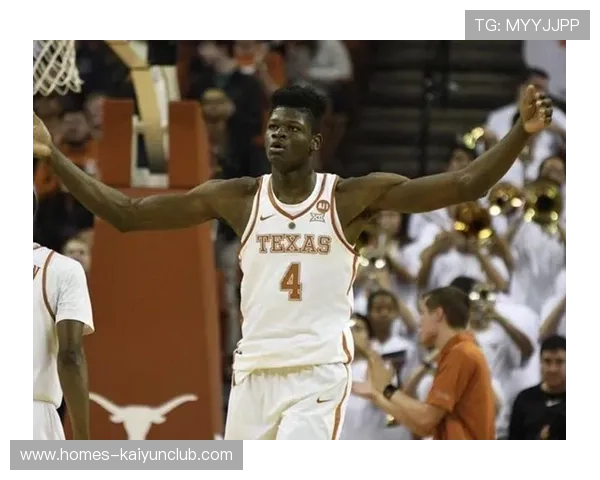 牛仔靠防守站稳脚跟，主帅笑称“这是风格”