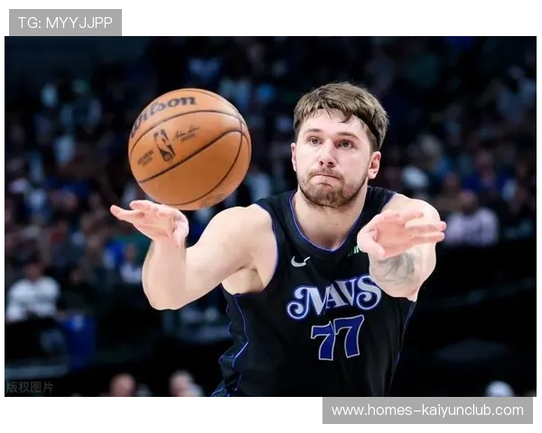 东契奇关键三分命中，独行侠在主场完成绝杀