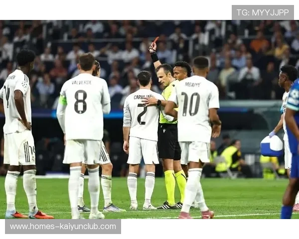 维尼修斯弧顶世界波皇马取得领先 维尼修斯弧顶世界波皇马取得领先