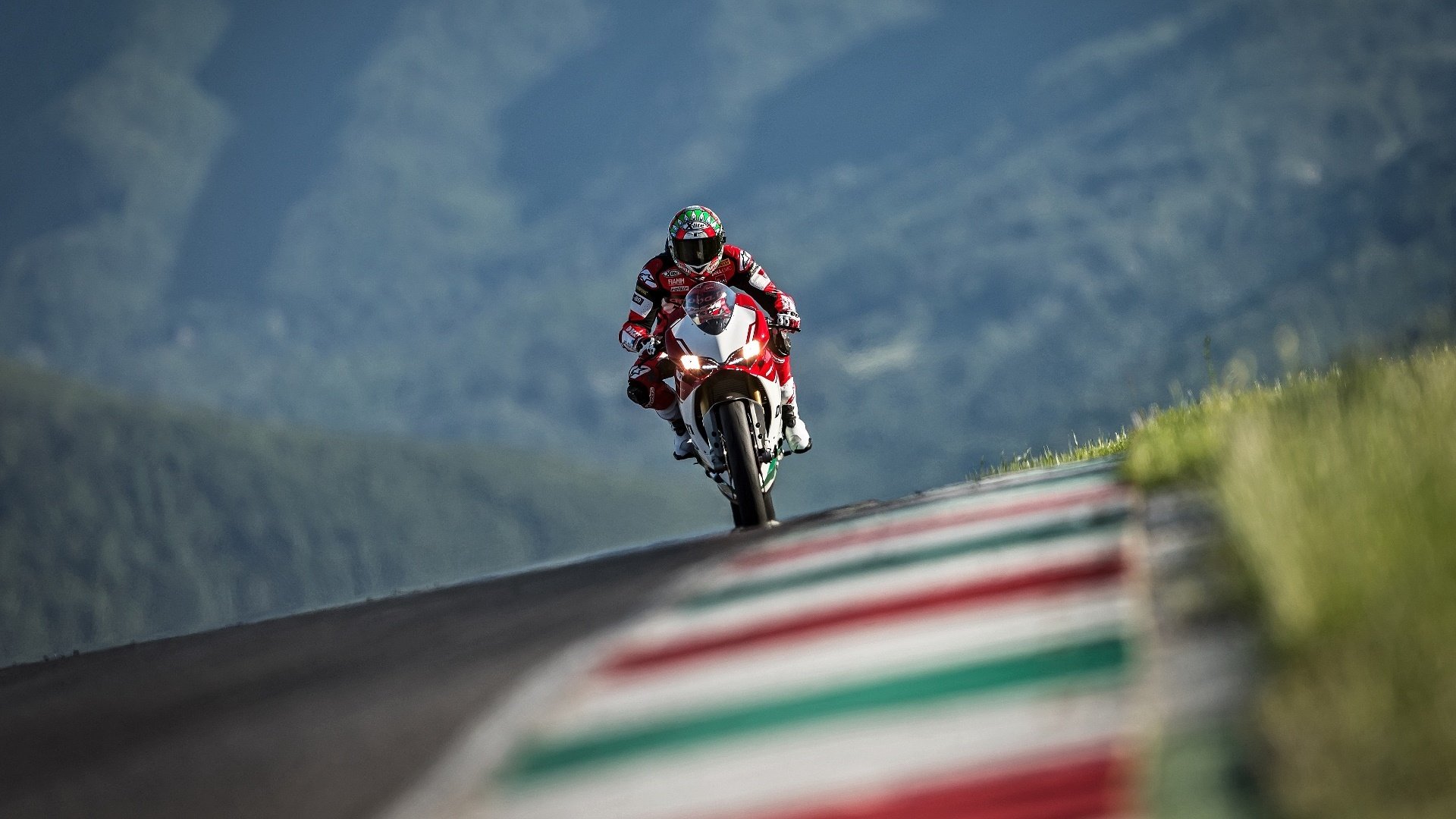 帽子上的灰尘是多少场比赛的见证，帽子落灰怎么处理